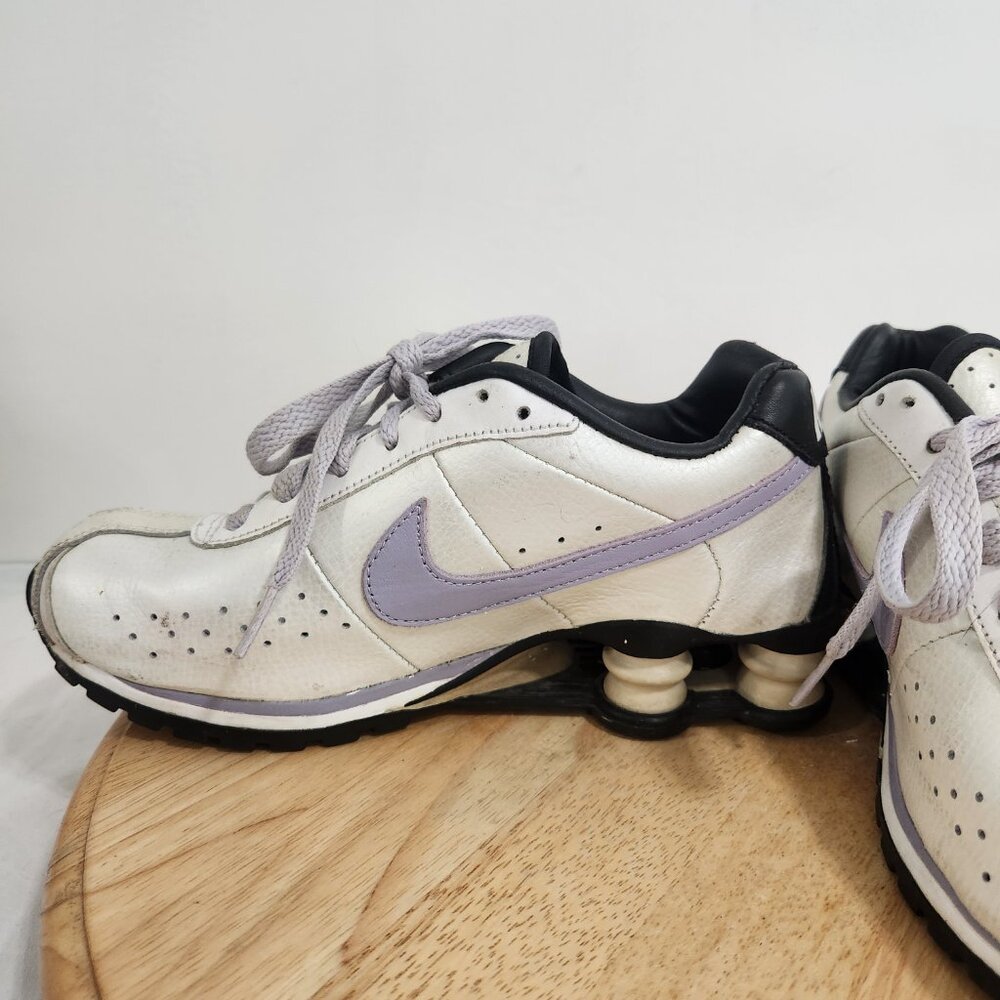 Nike Shox - Picture 9 of 12